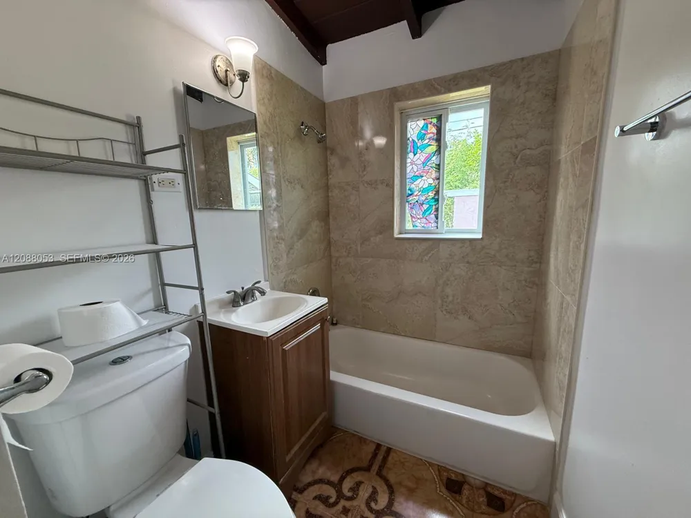 381 NW 16th St #381 Pompano Beach, FL 33060