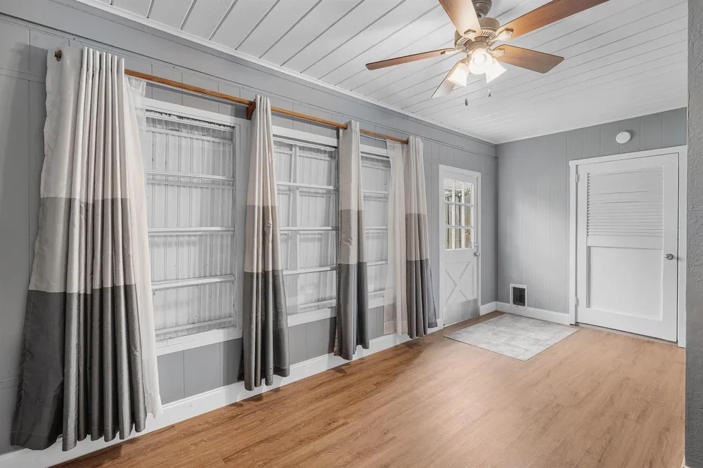 5709 SE Indigo Avenue Stuart, FL 34997