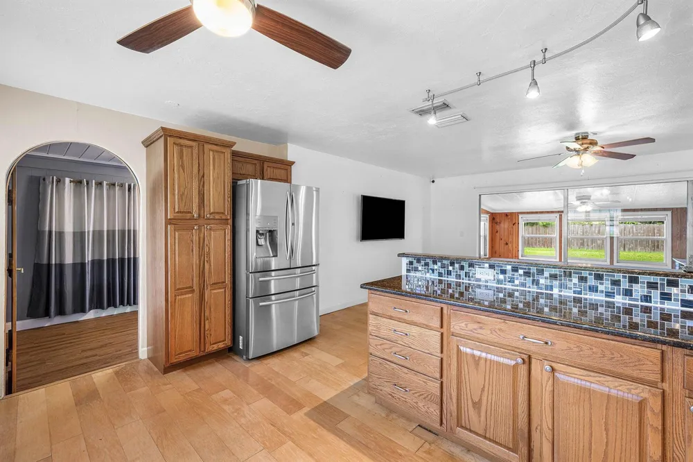 5709 SE Indigo Avenue Stuart, FL 34997