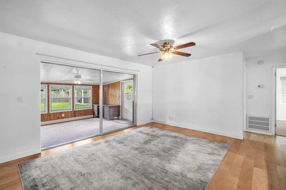5709 SE Indigo Avenue Stuart, FL 34997
