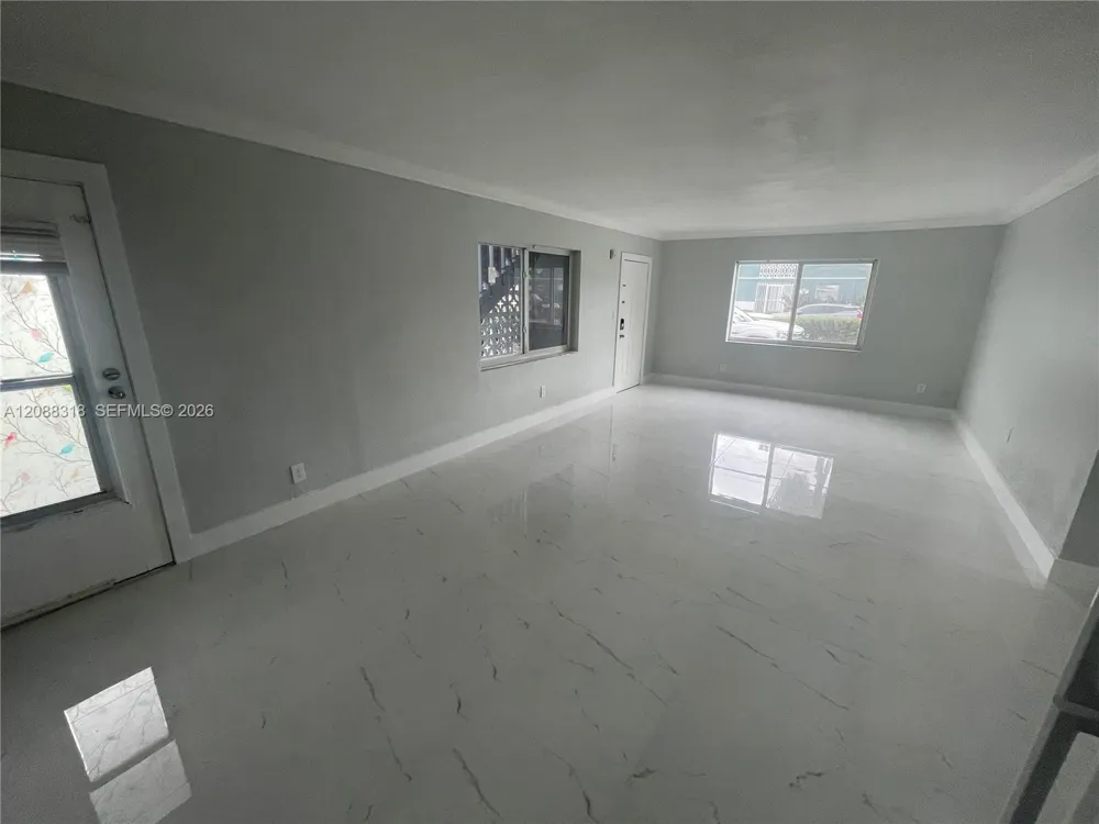 890 NW 45th Ave #1 Miami, FL 33126