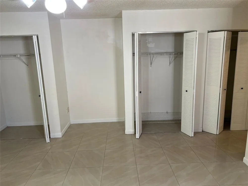 2941 NW 92nd Avenue Coral Springs, FL 33065