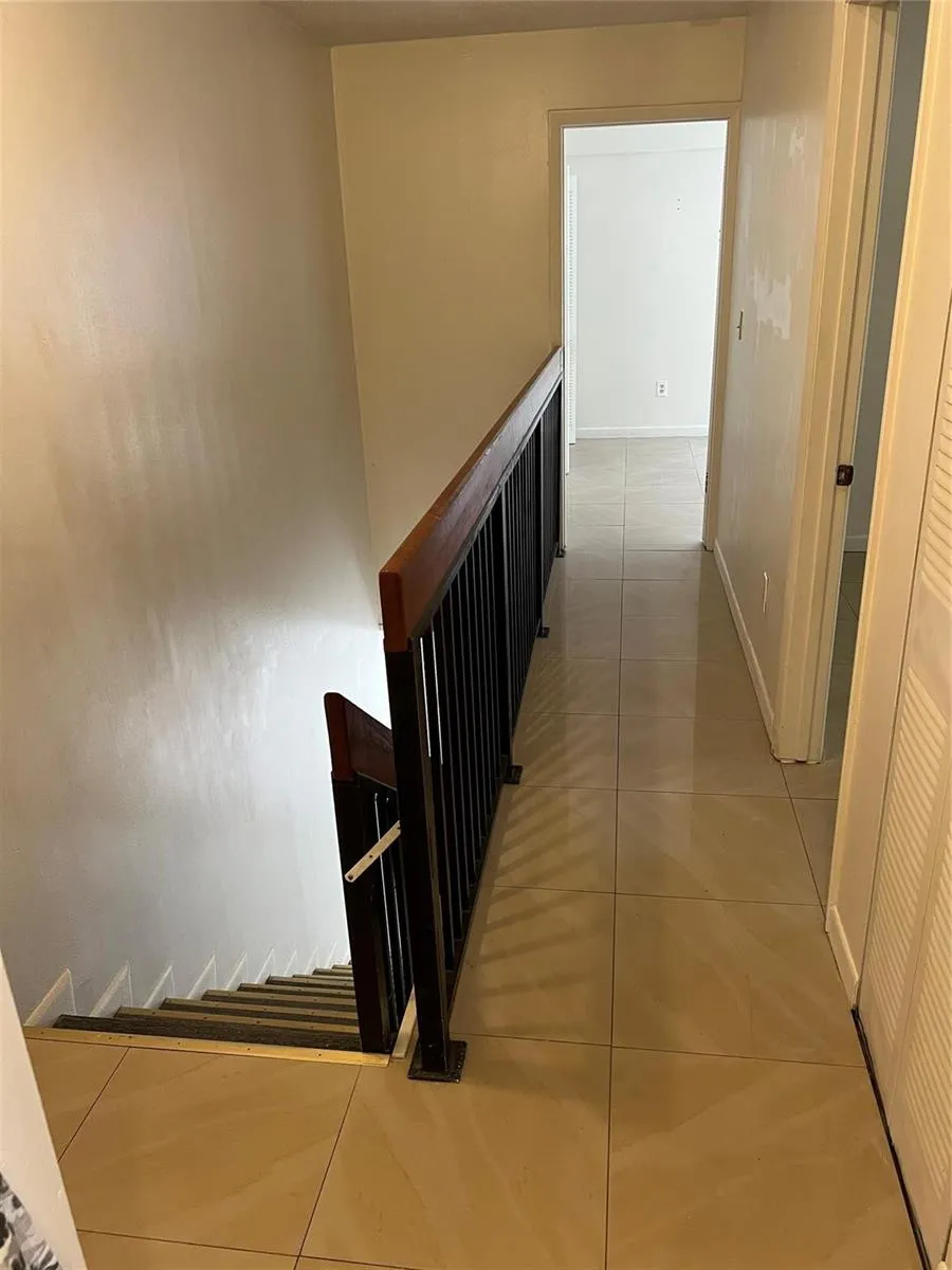 2941 NW 92nd Avenue Coral Springs, FL 33065