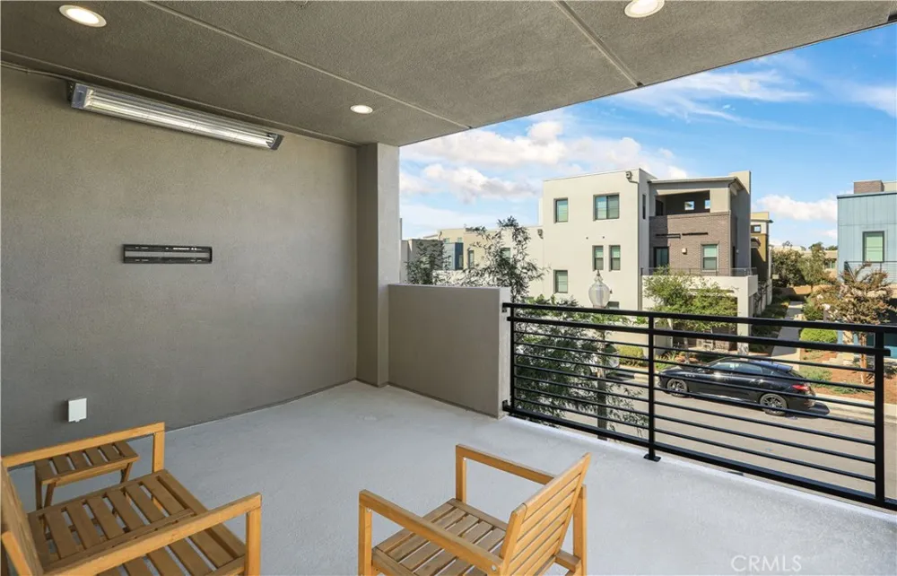 112 Novel Irvine, CA 92618