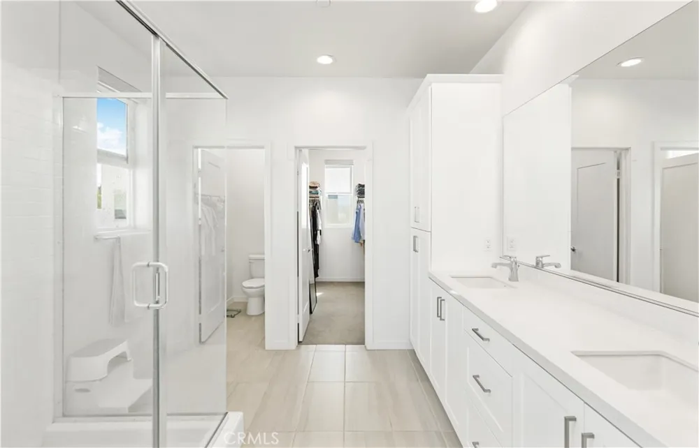 112 Novel Irvine, CA 92618