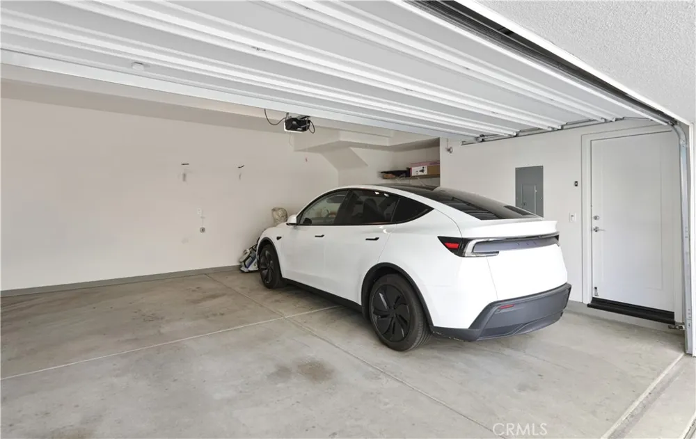112 Novel Irvine, CA 92618