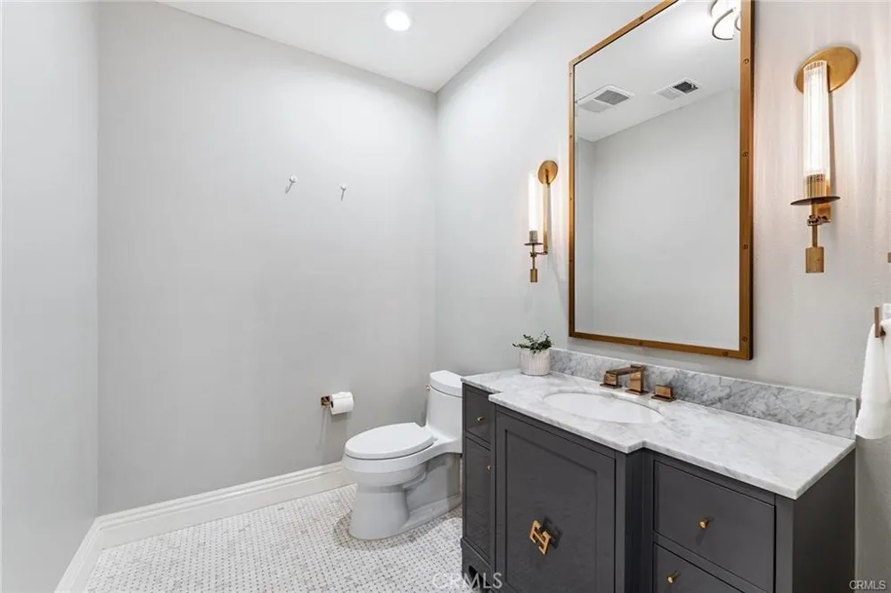 24920 Paseo Del Rancho Calabasas, CA 91302