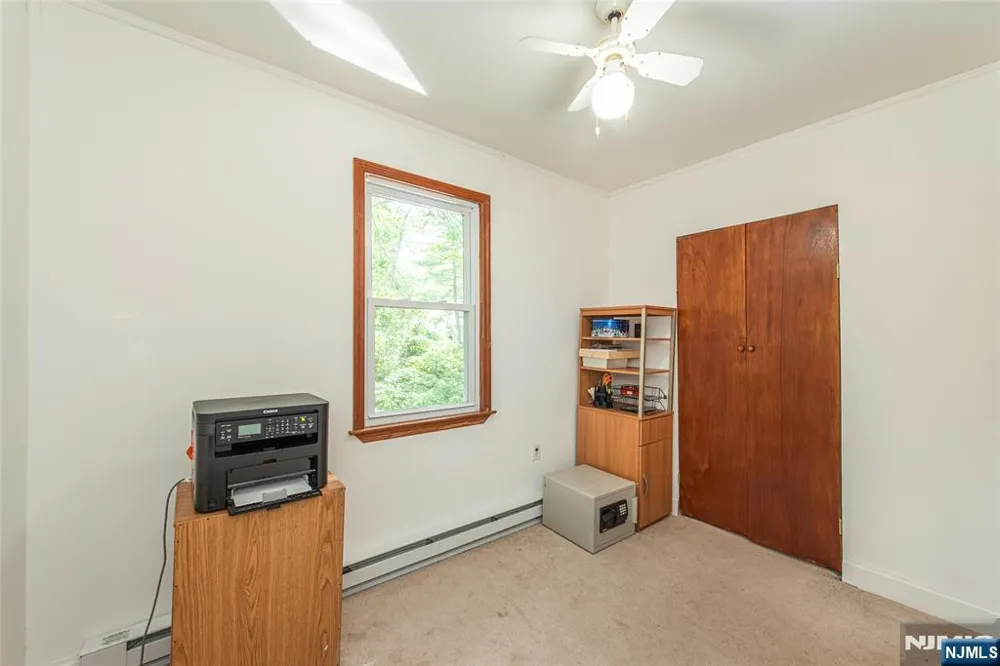 19 Skyland Avenue Wanaque, NJ 07420