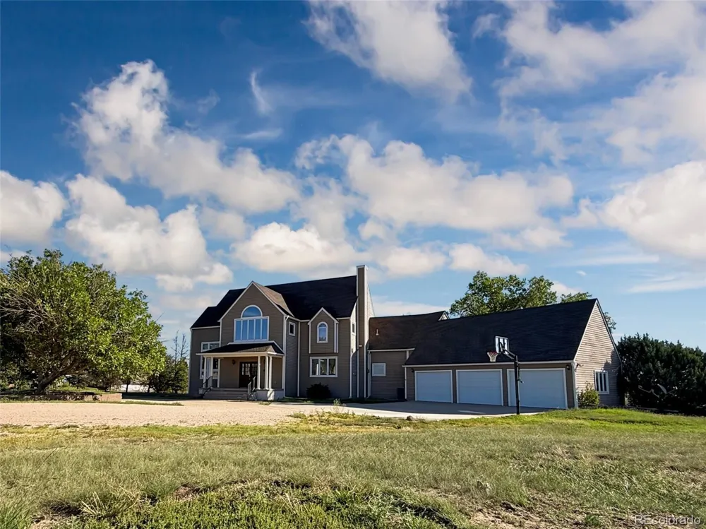52848 Raines Road Limon, CO 80828