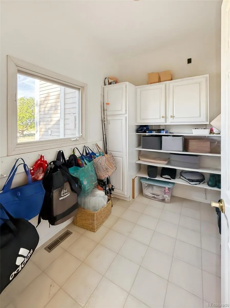 52848 Raines Road Limon, CO 80828