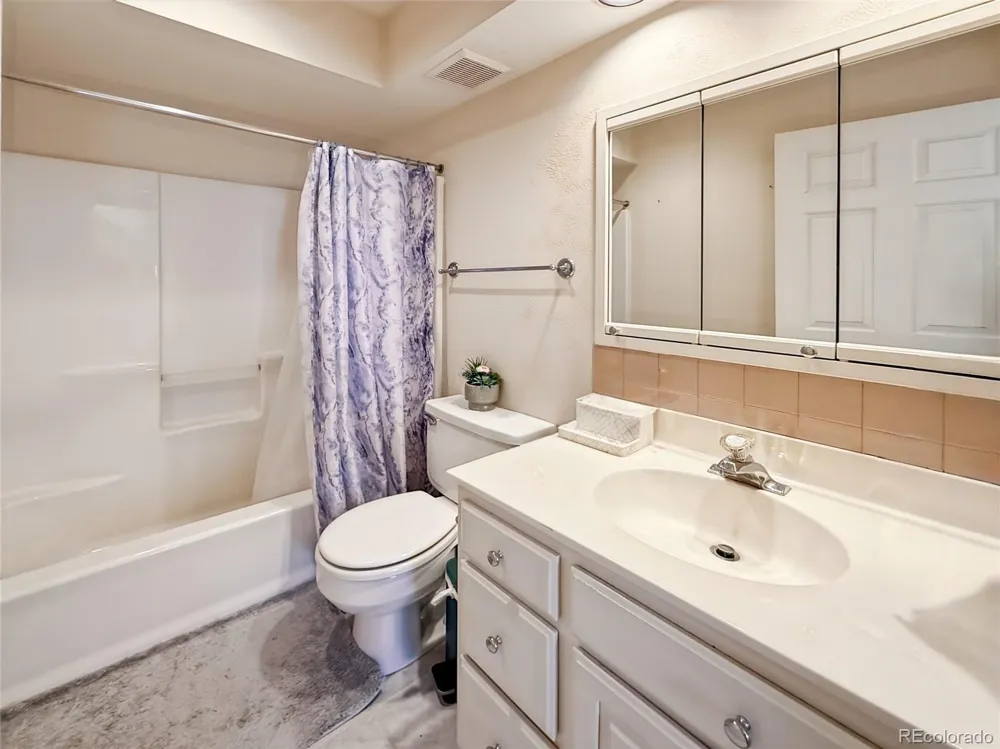 52848 Raines Road Limon, CO 80828