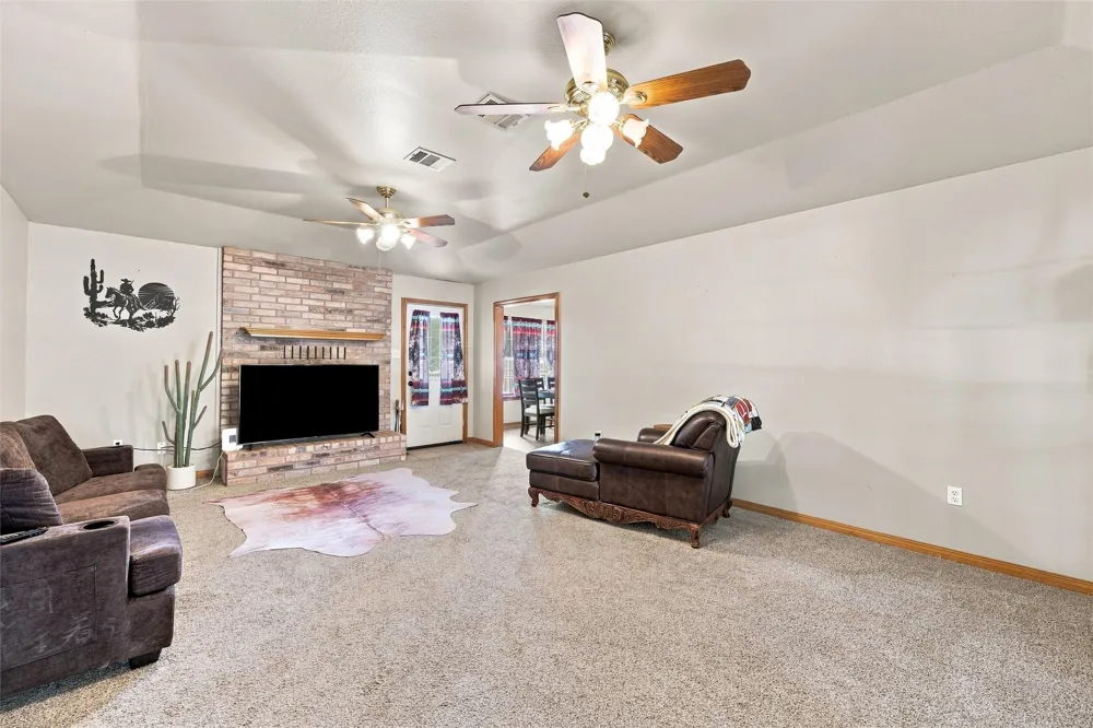 7526 Fm 2114 Hubbard, TX 76648
