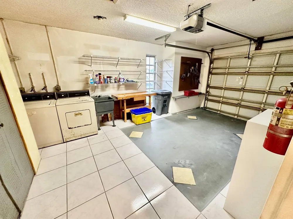 5483 VIBURNUM CIRCLE Delray Beach, FL 33484