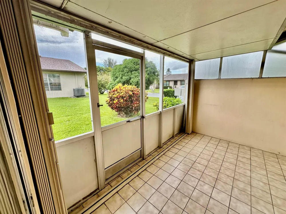 5483 VIBURNUM CIRCLE Delray Beach, FL 33484