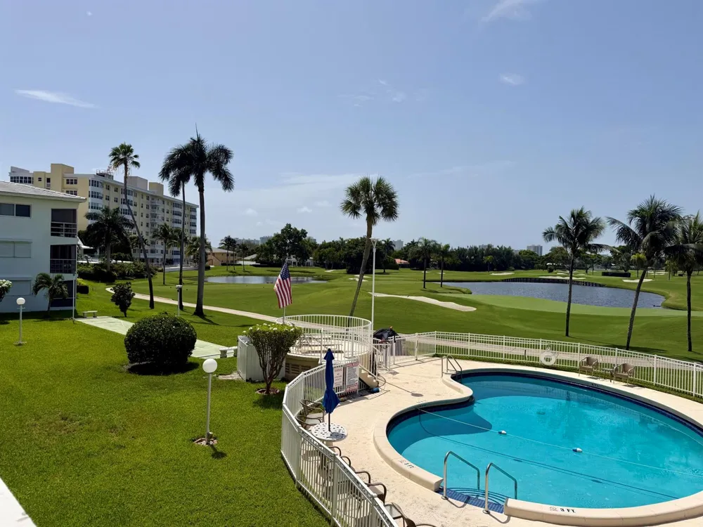 4836 NE 23rd Avenue #17 Fort Lauderdale, FL 33308