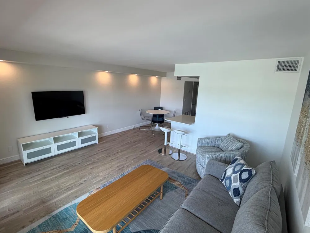 4836 NE 23rd Avenue #17 Fort Lauderdale, FL 33308