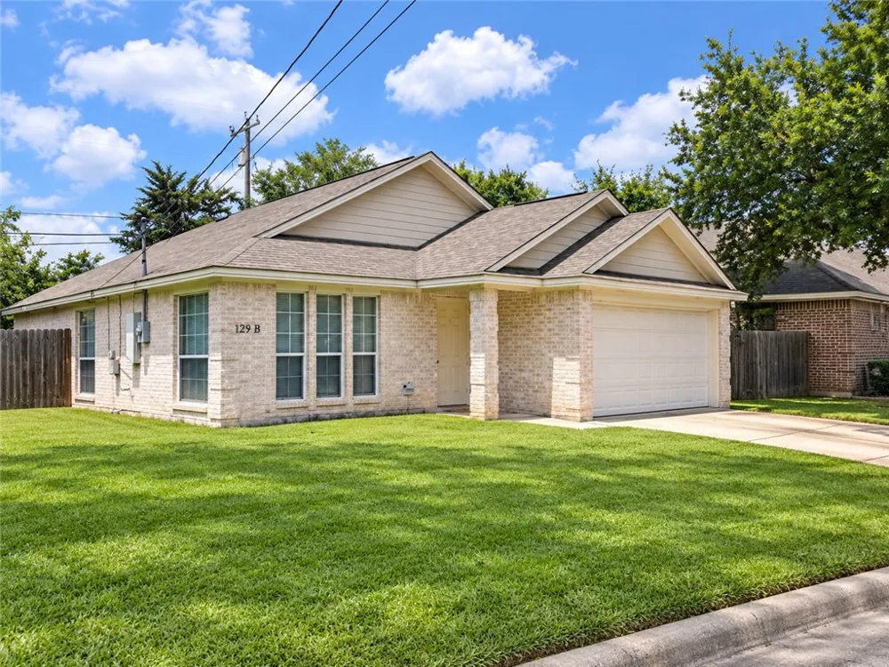 129 Richards Street #B College Station, TX 77840