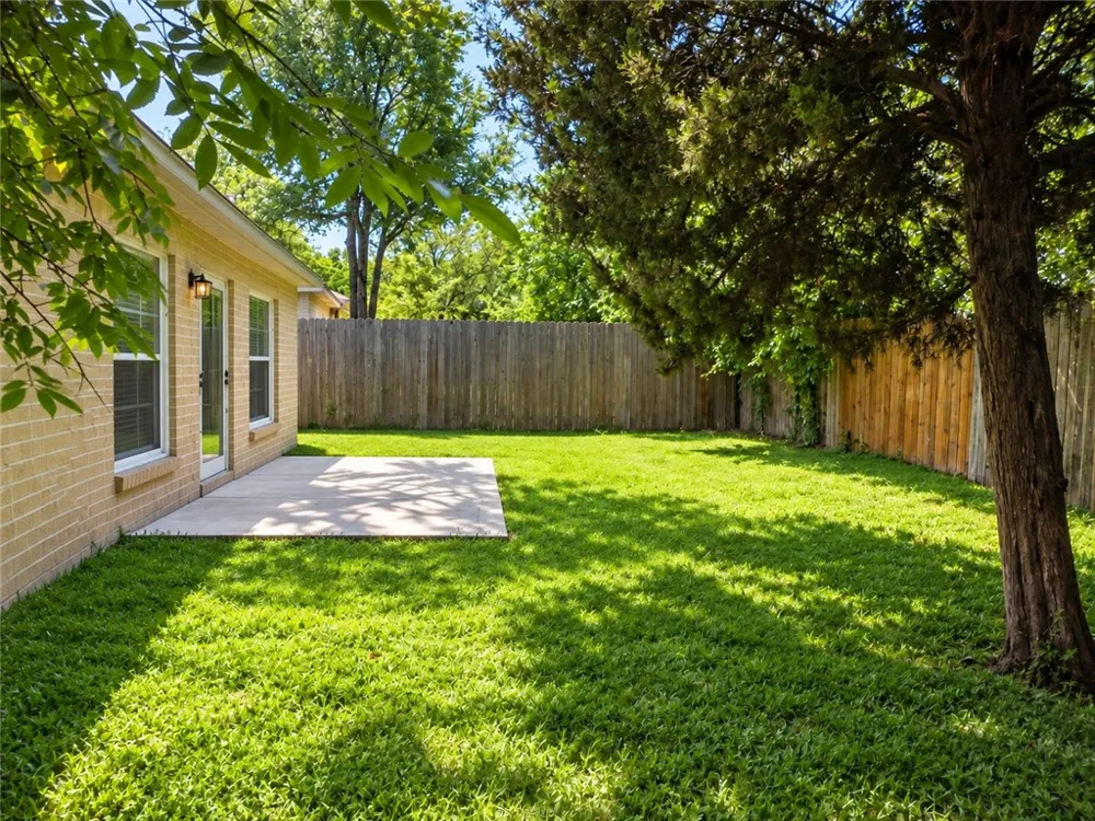 129 Richards Street #B College Station, TX 77840