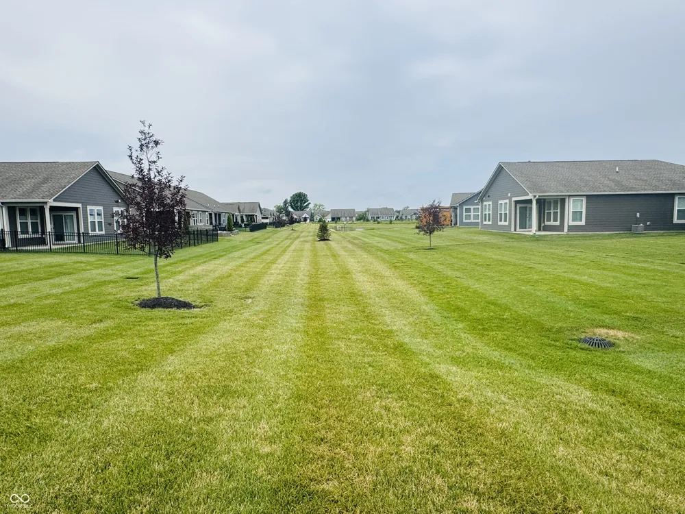 9680 Holborn Avenue McCordsville, IN 46055