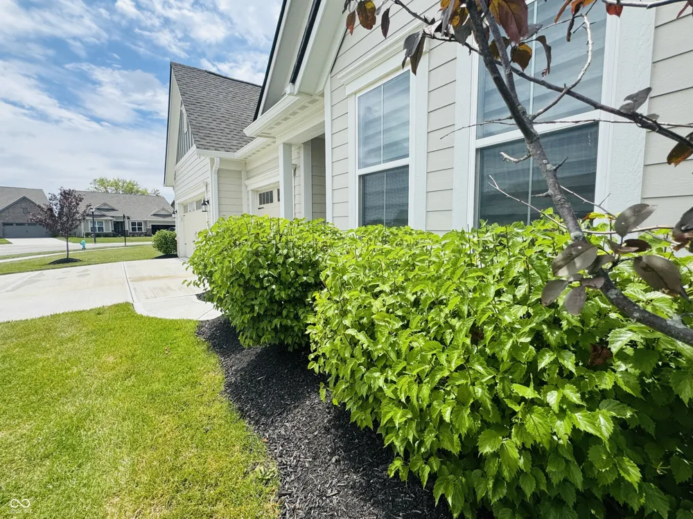 9680 Holborn Avenue McCordsville, IN 46055