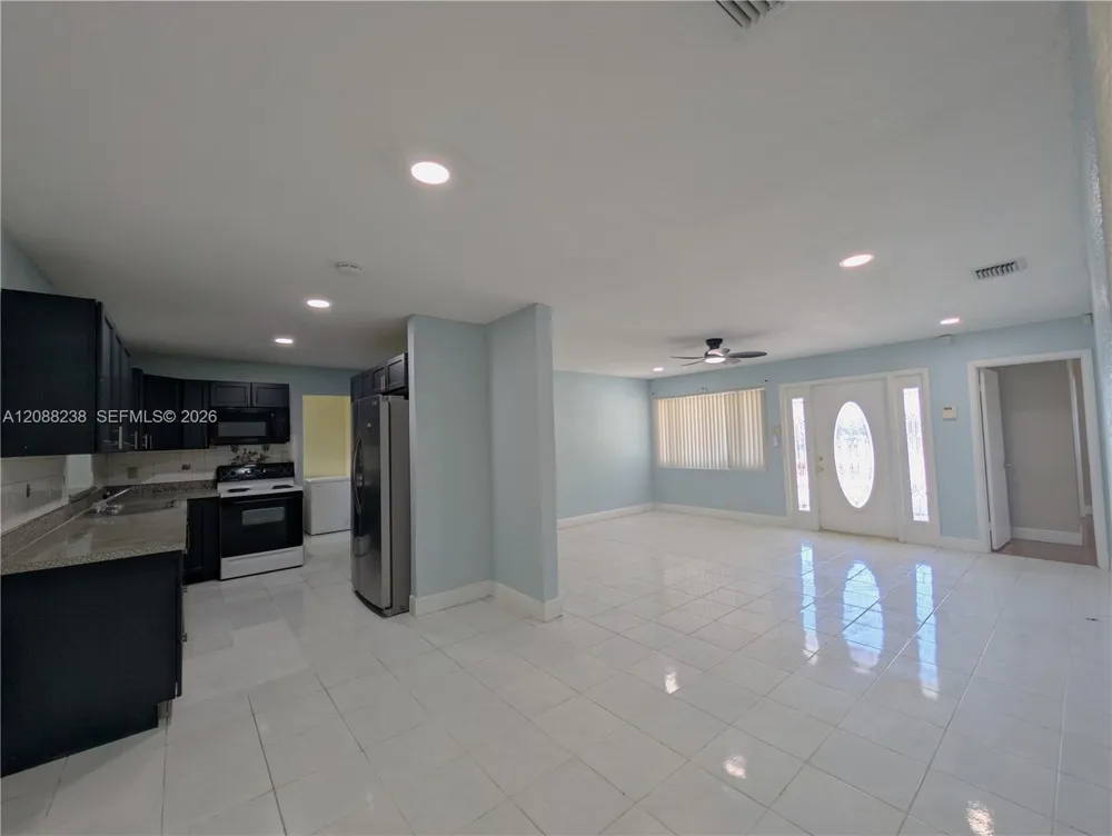 2912 Sunshine Blvd Miramar, FL 33023