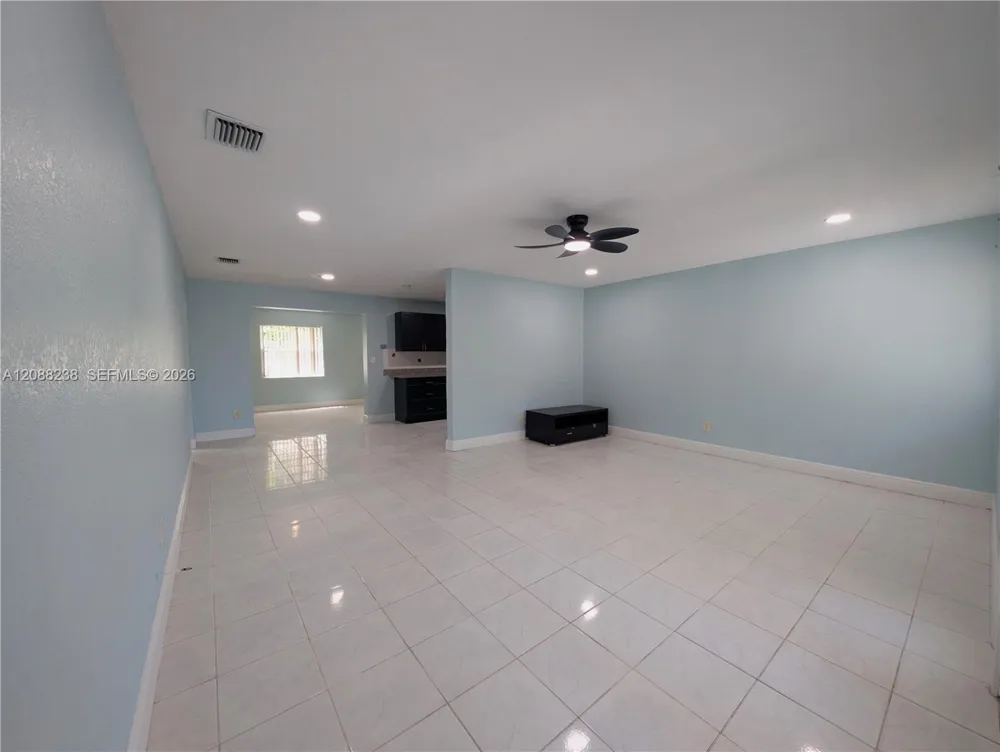 2912 Sunshine Blvd Miramar, FL 33023
