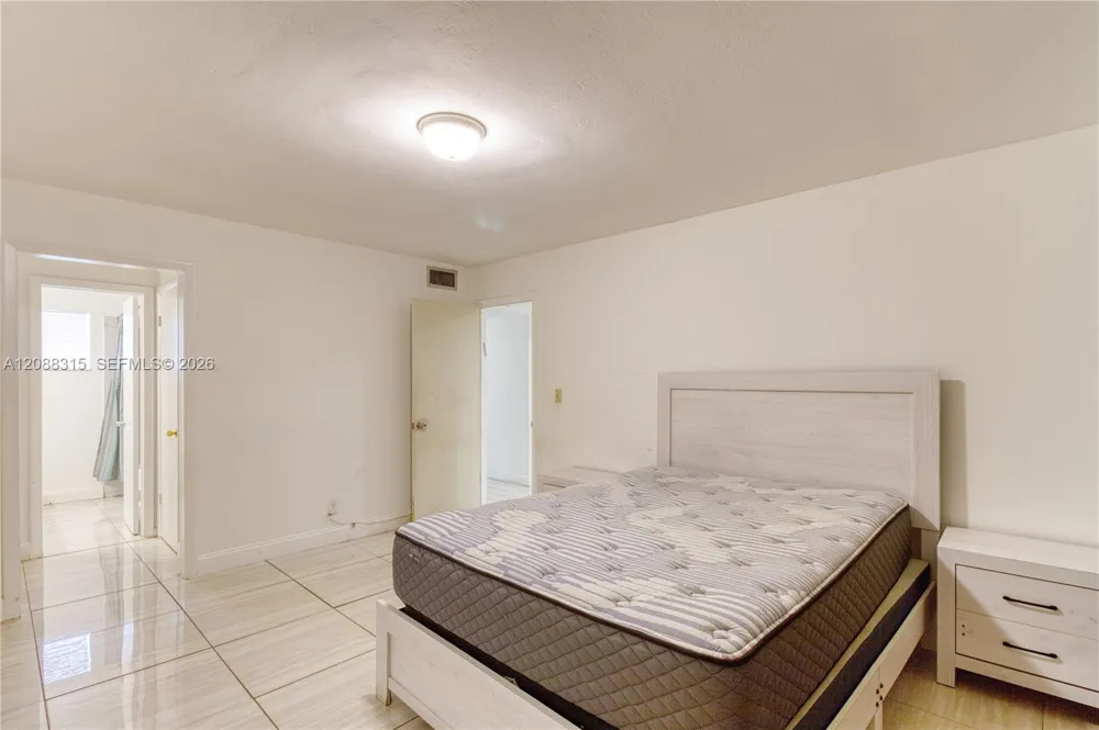5160 SW 40th Ave #4D Dania Beach, FL 33314
