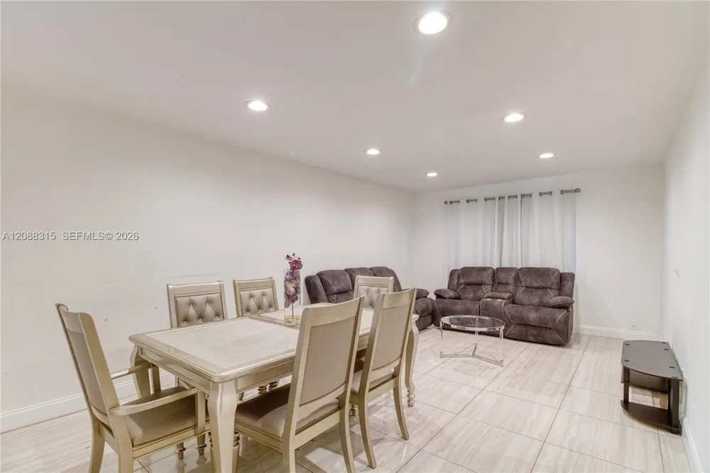 5160 SW 40th Ave #4D Dania Beach, FL 33314