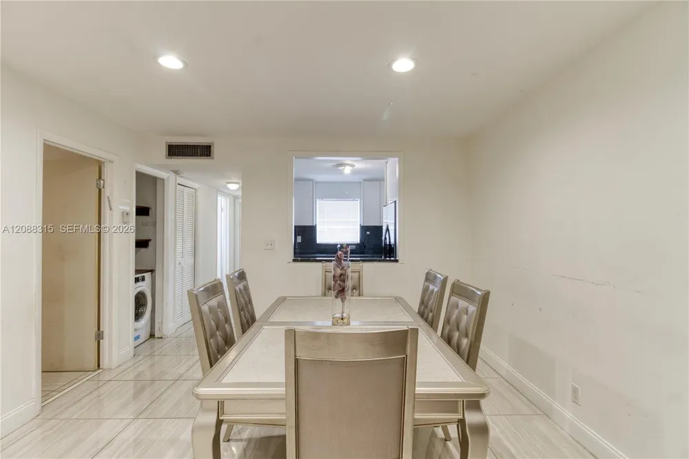 5160 SW 40th Ave #4D Dania Beach, FL 33314