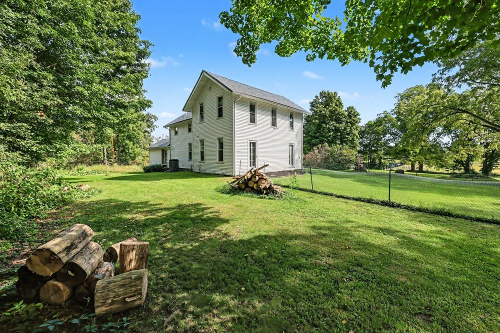 3600 Jonesville Road Jonesville, MI 49250