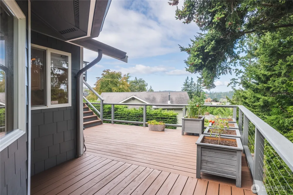 4304 Whidbey Court Anacortes, WA 98221