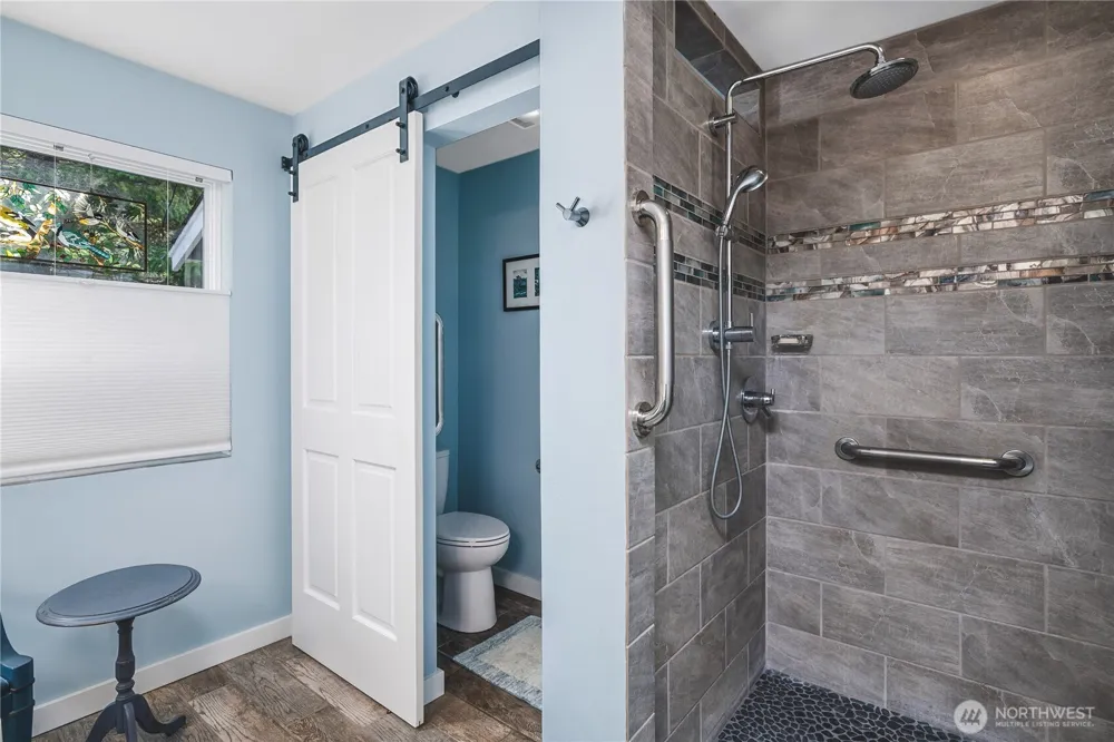 4304 Whidbey Court Anacortes, WA 98221