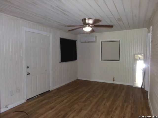 519 Rigsby Unit 2 San Antonio, TX 78210