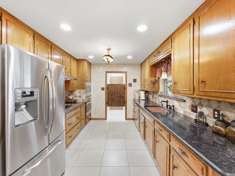 5008 Kemble Street Fort Worth, TX 76103