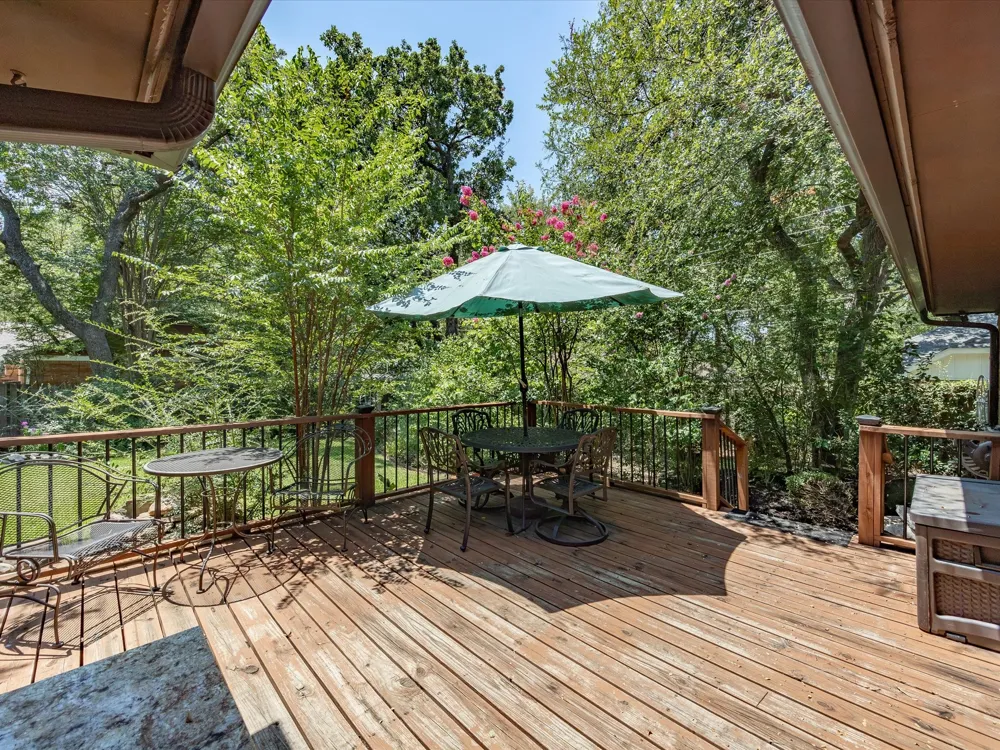 5008 Kemble Street Fort Worth, TX 76103