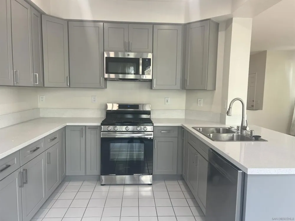 2177 Lago Ventana Chula Vista, CA 91914