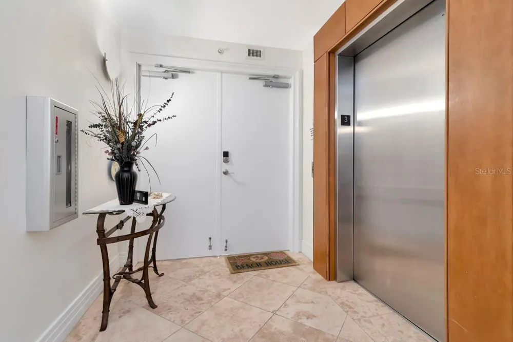 1350 GULF BOULEVARD #301 Clearwater, FL 33767