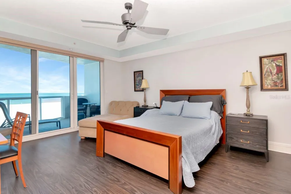 1350 GULF BOULEVARD #301 Clearwater, FL 33767