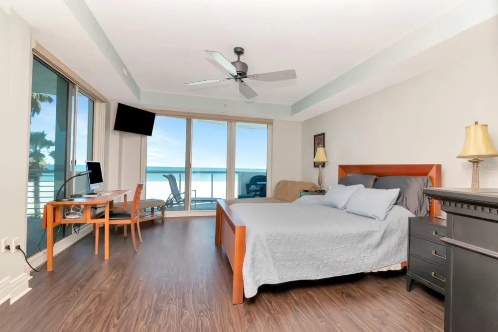 1350 GULF BOULEVARD #301 Clearwater, FL 33767