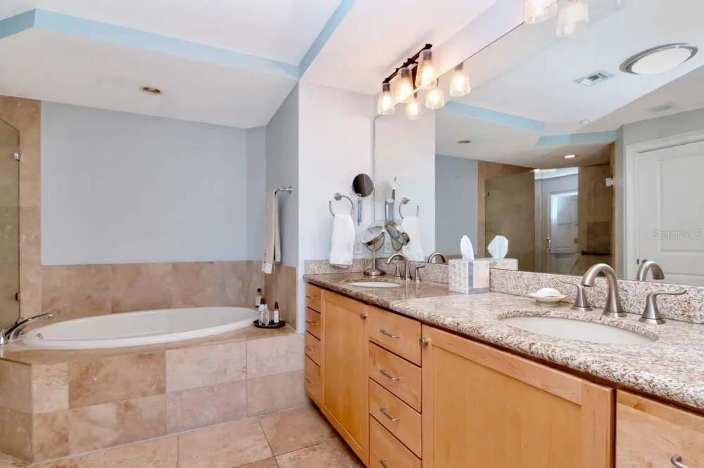 1350 GULF BOULEVARD #301 Clearwater, FL 33767