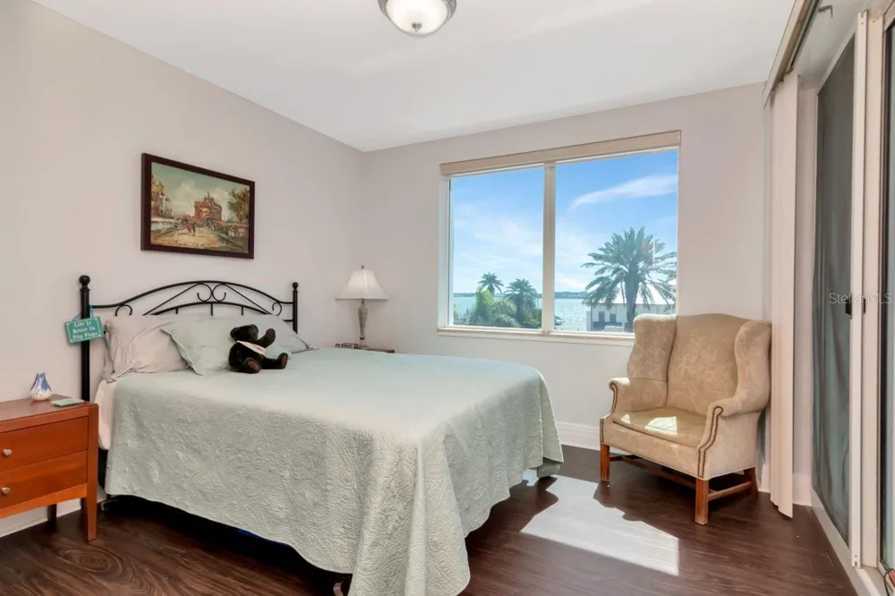 1350 GULF BOULEVARD #301 Clearwater, FL 33767