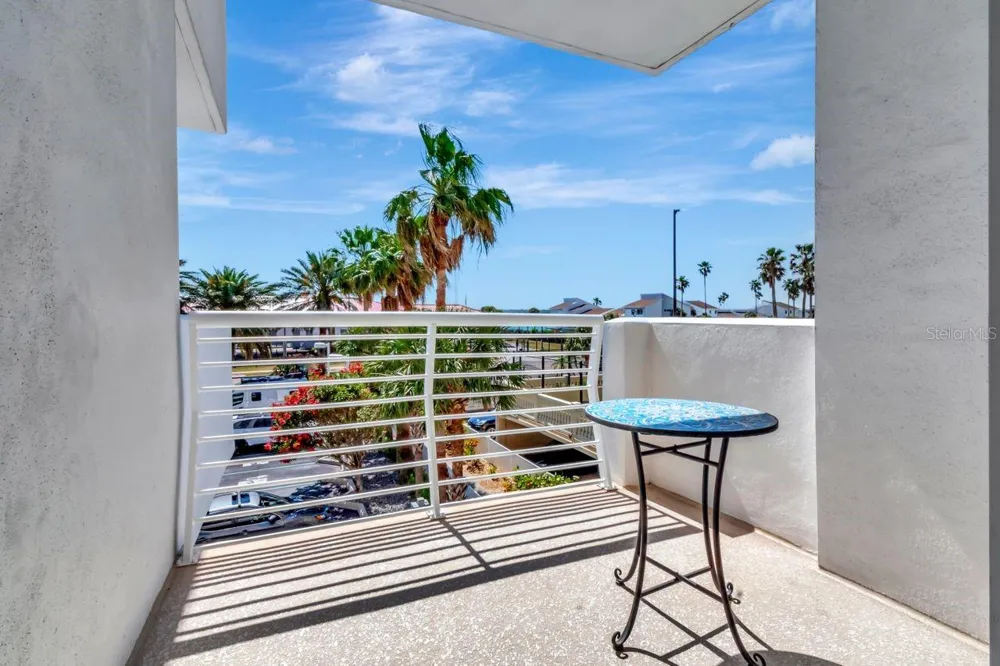 1350 GULF BOULEVARD #301 Clearwater, FL 33767