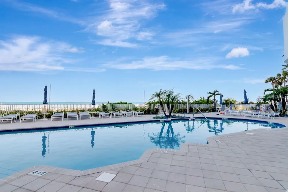 1350 GULF BOULEVARD #301 Clearwater, FL 33767