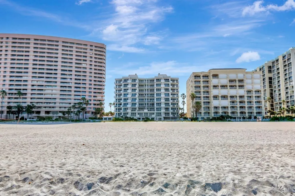 1350 GULF BOULEVARD #301 Clearwater, FL 33767