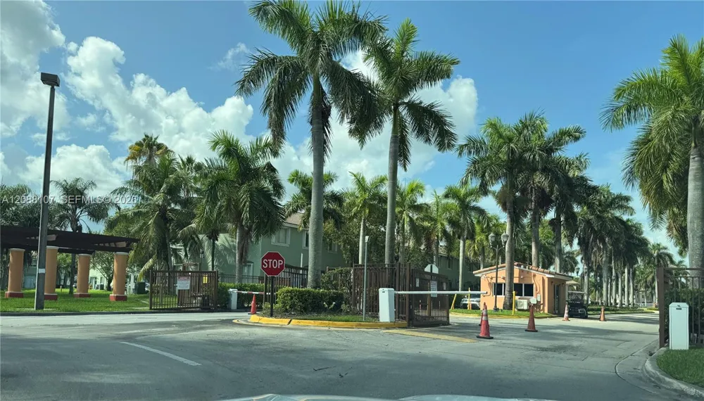 2835 SE 15th Rd #85 Homestead, FL 33035