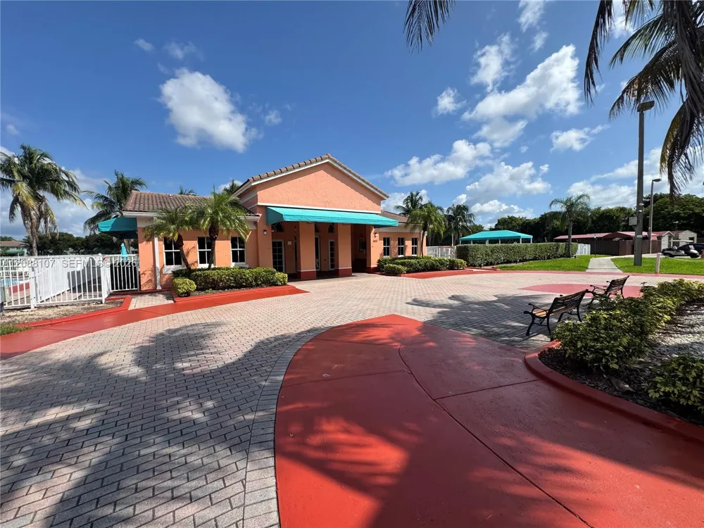 2835 SE 15th Rd #85 Homestead, FL 33035