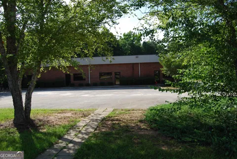 250 Robinson DR