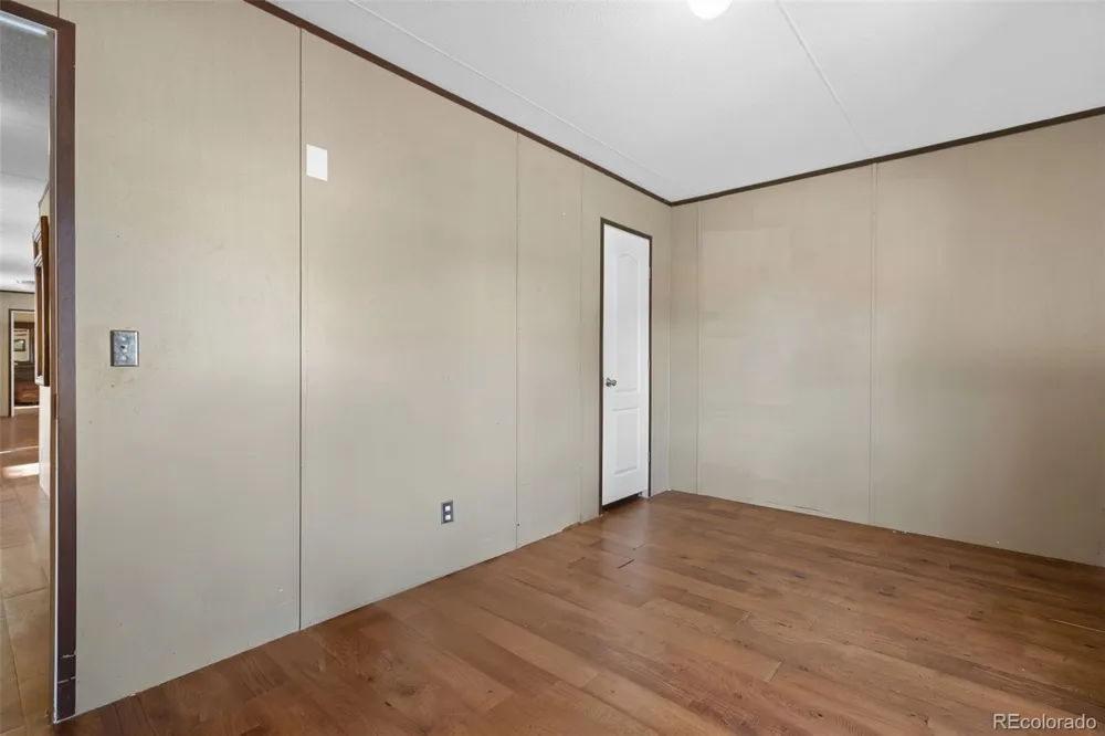 2885 E Midway Avenue Denver, CO 80234