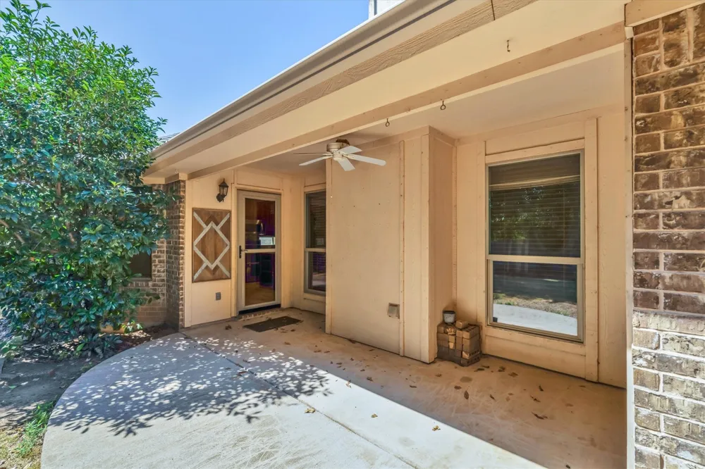 2005 Lindentree Drive Weatherford, TX 76086
