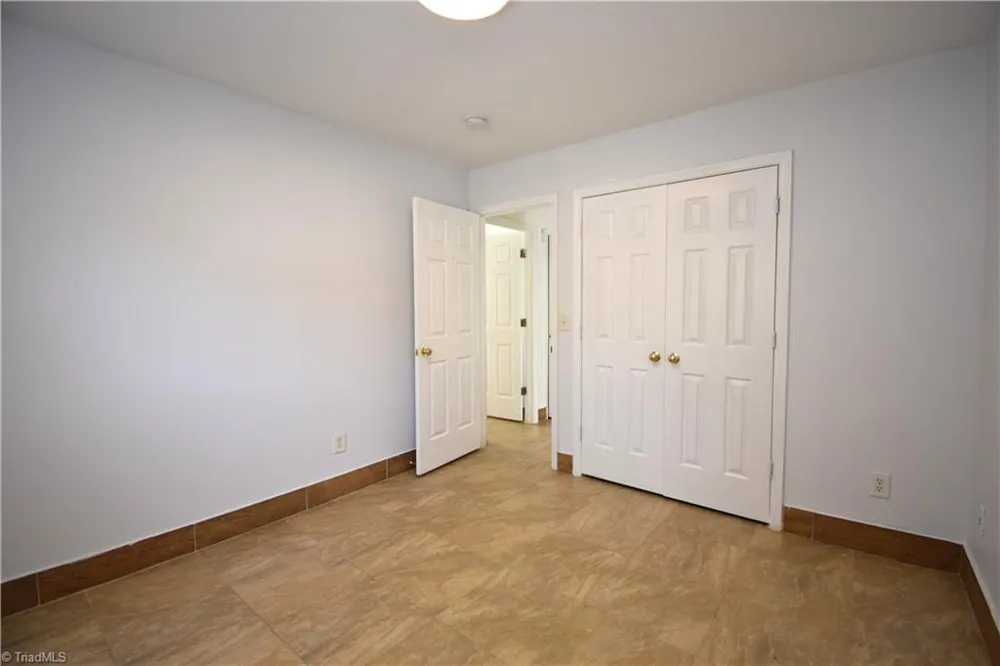 205 Lasalle Way Greensboro, NC 27406